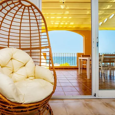 Marina Seaside Apartment
